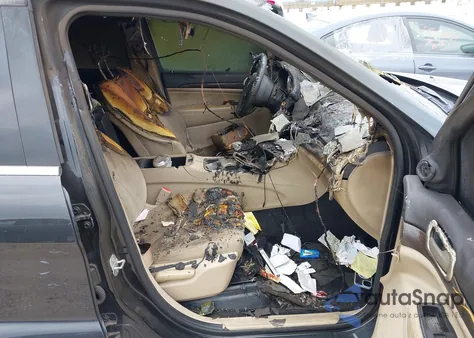 2015 Jeep Grand Cherokee Laredo из США, поврежденный, VIN 1C4RJFAGXFC919997